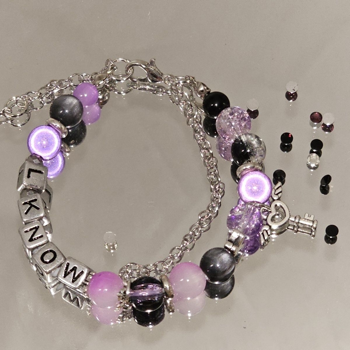 STRAY KIDS LEEKNOW BRACELET