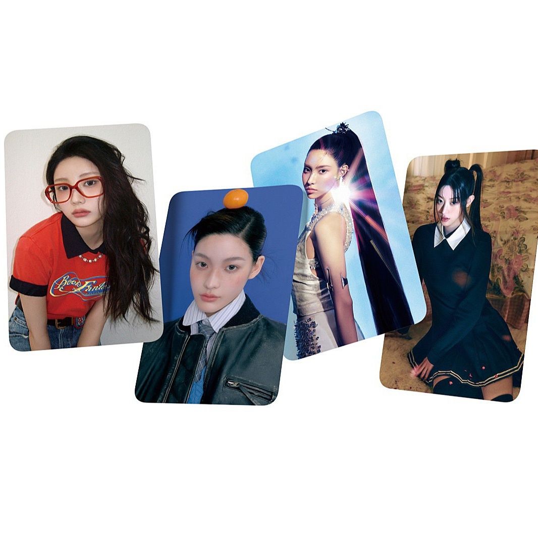 ILLIT BOMB PHOTOCARDS 55 PCS