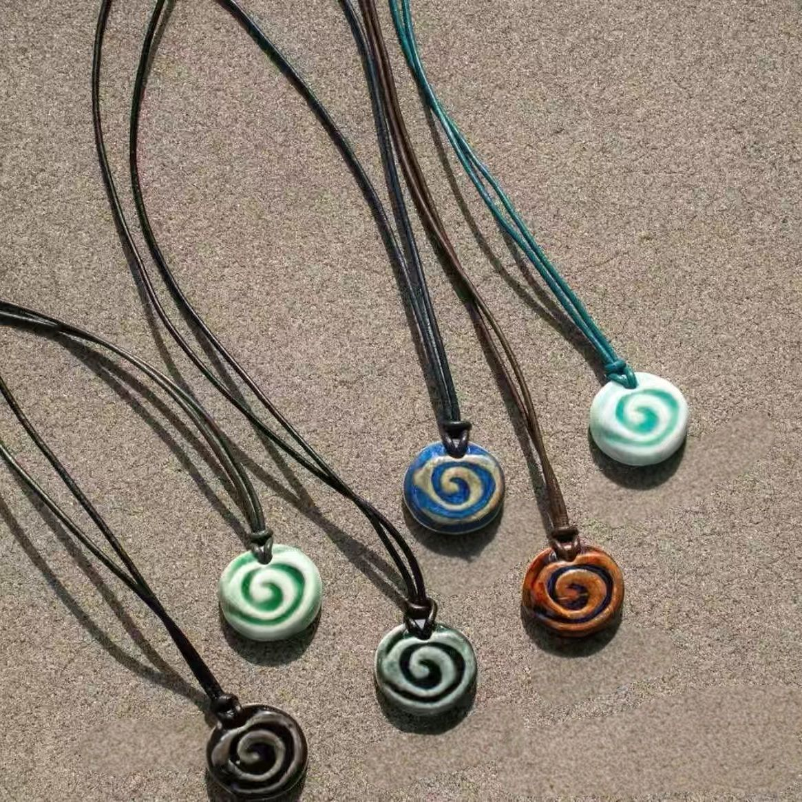 SMTR25 NECKLACES