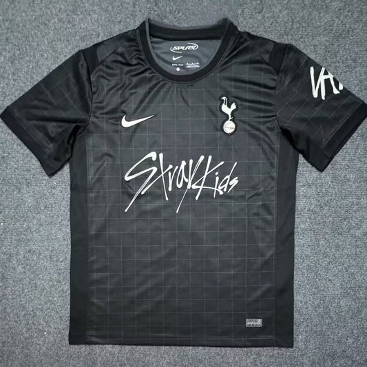 STRAY KIDS TOTTENHAM  T-SHIRT
