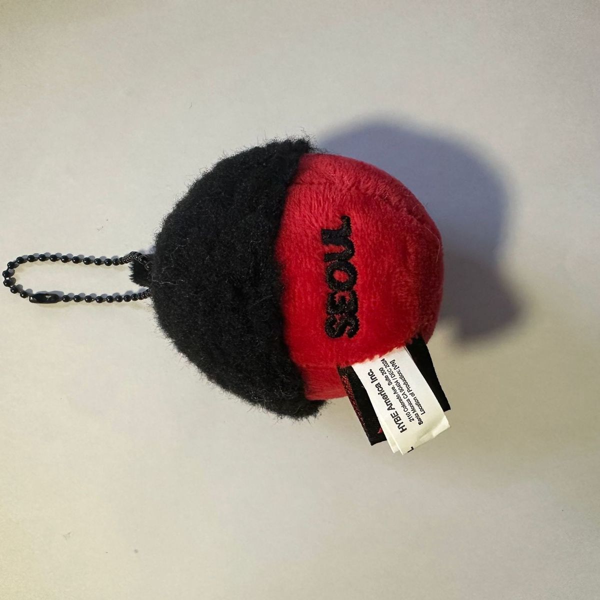 J HOPE HOPE ON THE STAGE KEYCHAIN